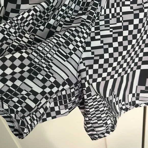 Nike Shorts - Picture 2 of 3